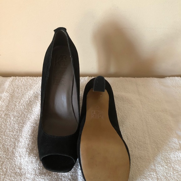 🆕MR. KT SUEDE STILETTOS 👠6.5 - Picture 3 of 6